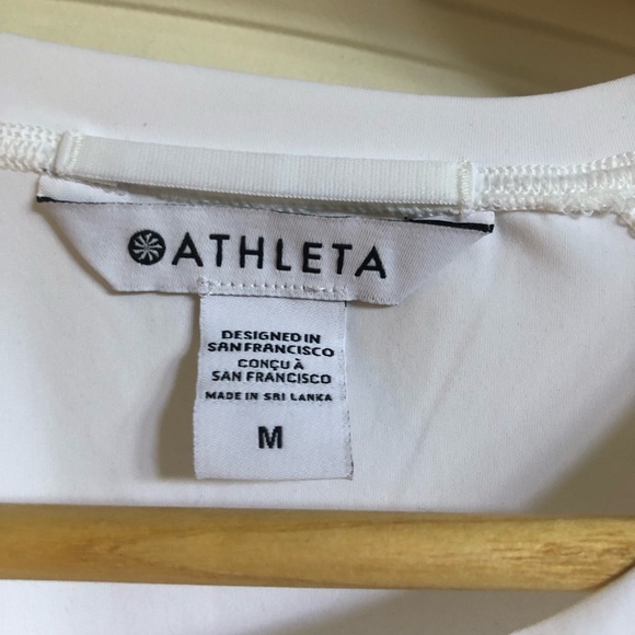 Women’s Athleta White training t-shirt. NWT size Medium - Picture 6 of 9